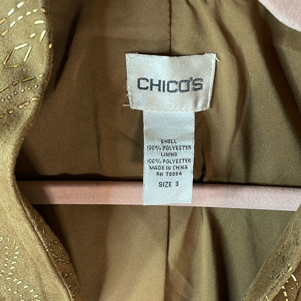 Chico’s Size 3 (L-XL) Tan Faux Suede Jacket | Gold Paisley Embroidered | Boho - Picture 2 of 3